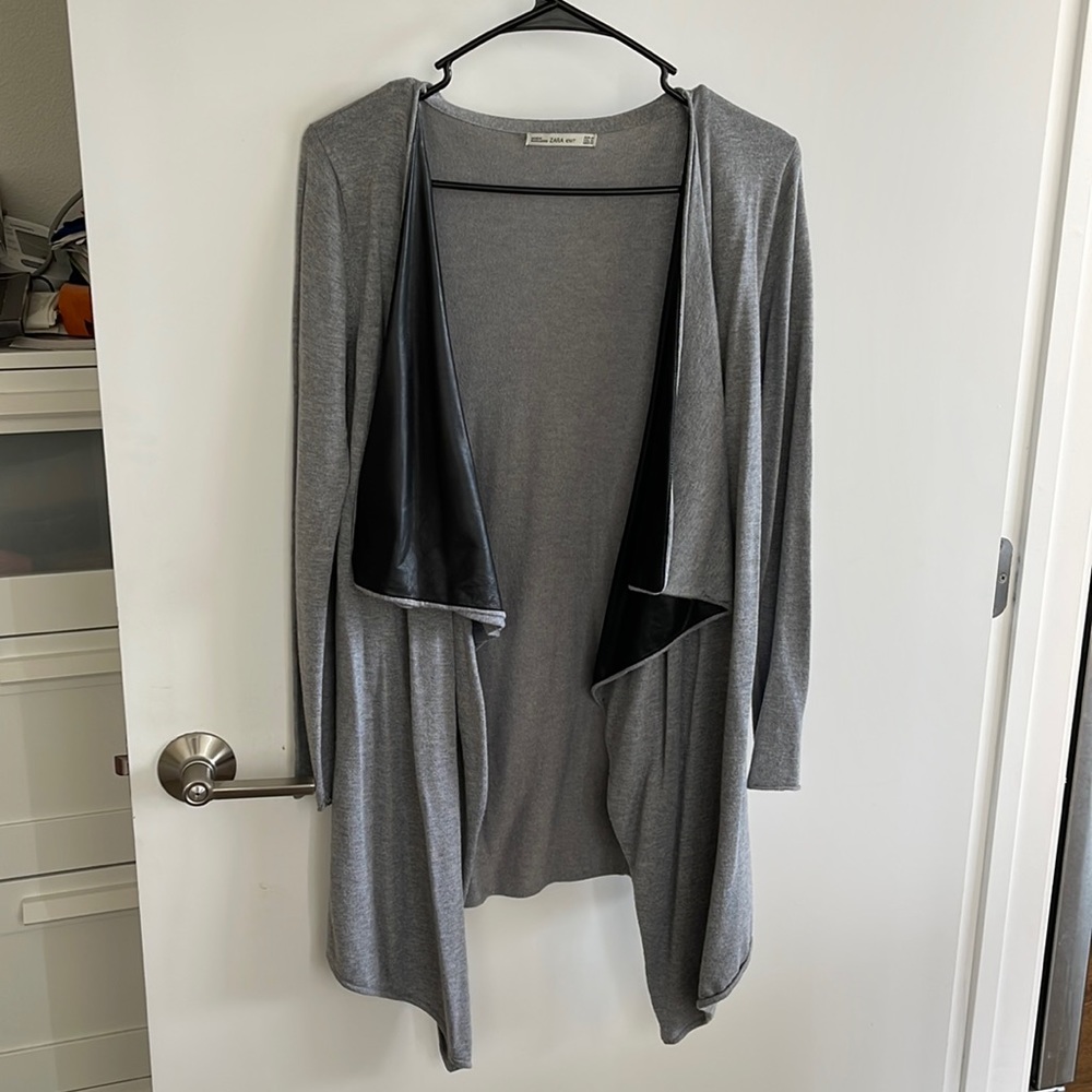 Zara gray Cardigan. Size M